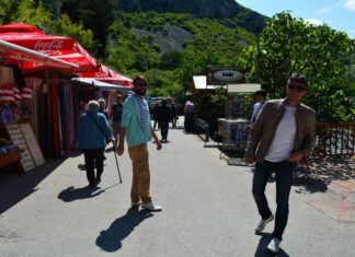 Repairs on the Theodosian Walls